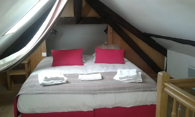 Garden, Pavilion, 2 Double Beds, CHATEAU DE COCOVE 1/2