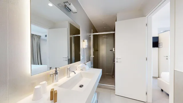 Junior Suite, Monte Sarago 7/8