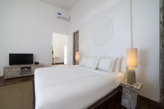 فيلا بريستيج، The Aiyana Resort and Spa 1/1