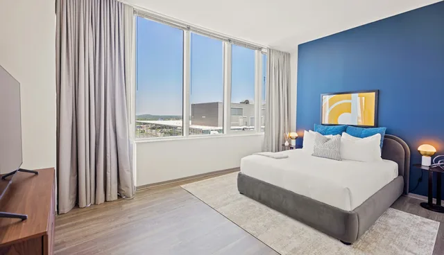 3 Bedrooms, Sky, Presidential, Suite، Placemakr Premier SoBro 1/15