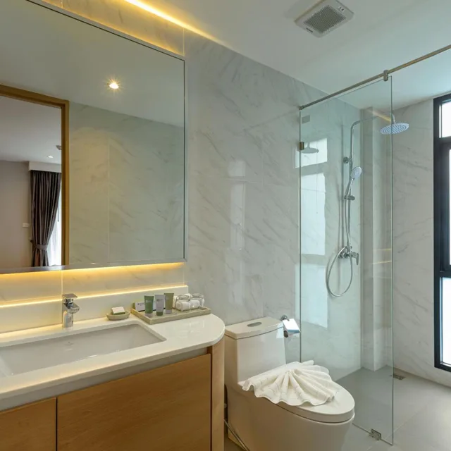 جناح عائلي بريميوم بحوض استحمام، Wyndham Garden Naithon Phuket 5/6