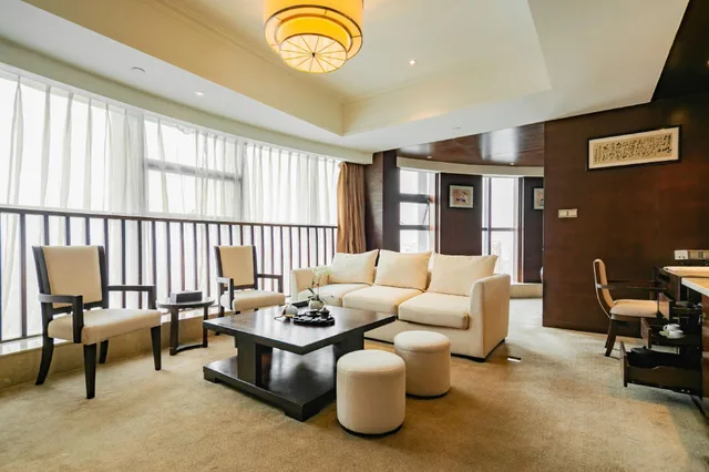 Yitel (Chengdu Chutian Junlin)، تشنغدو 41/50