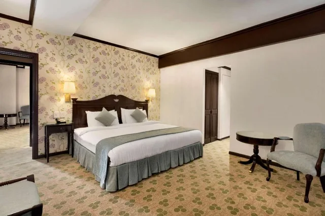 جناح بسرير كينج وسرير فردي بغرفتي نوم للمدخنين، هوثورن سويتس من ويندام(Hawthorn Suites By Wyndham Al Khobar) 2/3