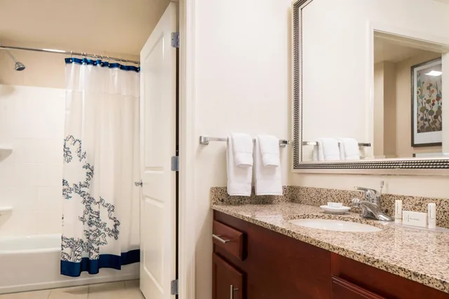 استوديو بسرير كوين مع أريكة، Residence Inn by Marriott Phoenix Desert View at Mayo Clinic 1/2