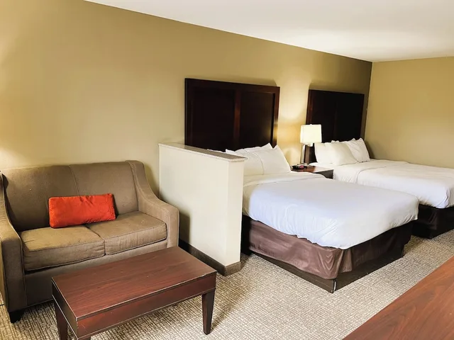 غرفة ديلوكس بسريرين كوين، Days Inn & Suites by Wyndham Manheim Lebanon 1/2