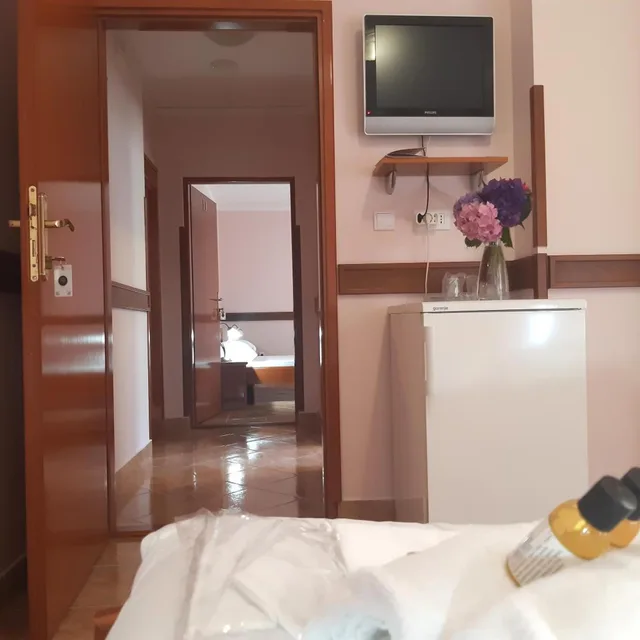 جناح عائلي بغرفتي نوم، Garni Hotel Koral 4/5