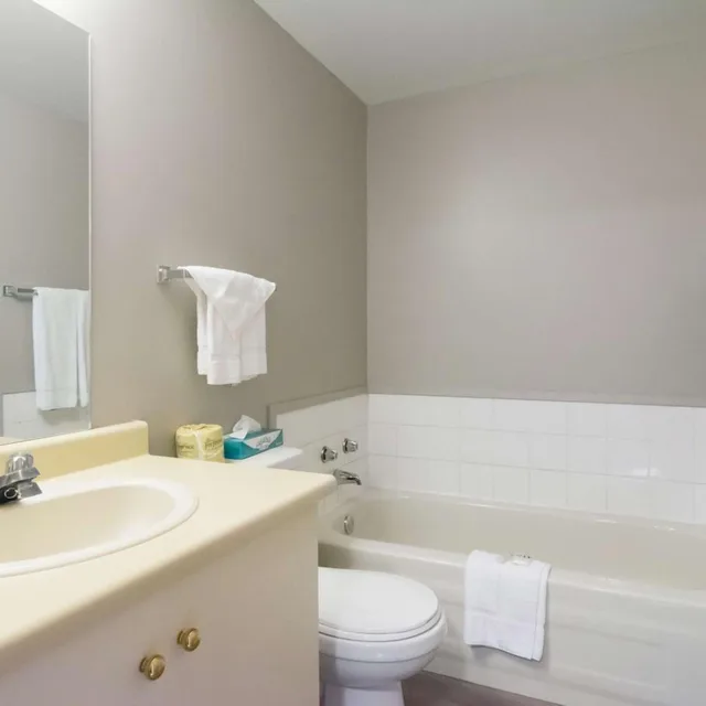 جناح، Motel6 Saanichton, BC - Victoria Airport 8/10