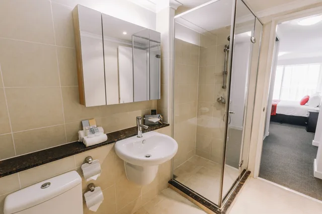 3 Bedrooms, Apartment, 2 Double and Twin Beds، NEWCASTLE CENTRAL PLAZA 4/4
