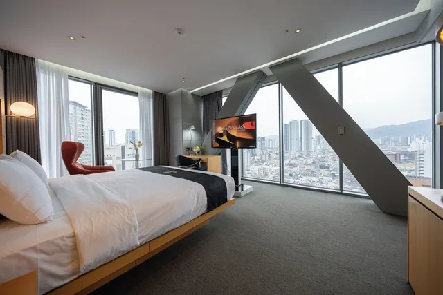 Deluxe, King Bed, New Wing، Eldis Regent Hotel 3/9