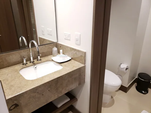 غرفة بسرير كوين، Hampton by Hilton Medellin 6/7