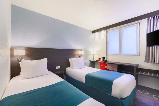 غرفة بسريرين منفصلين، Kyriad Lille Gare - Grand Palais (ex. Comfort Hotel Lille Europe) 1/4
