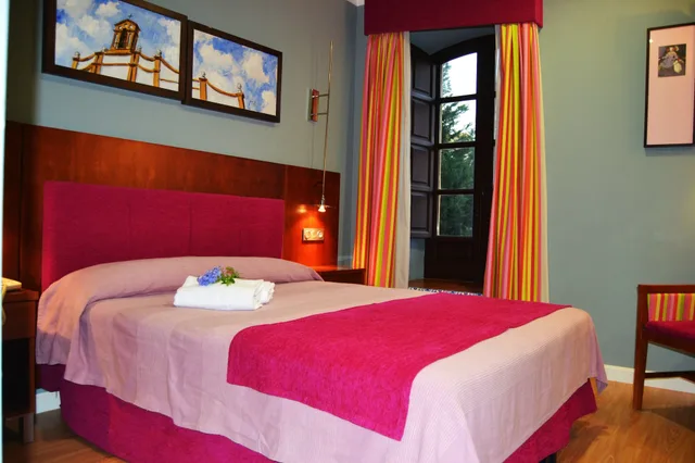 غرفة بسرير مزدوج أو سريرين منفصلين، Hotel el Carmen 6/10