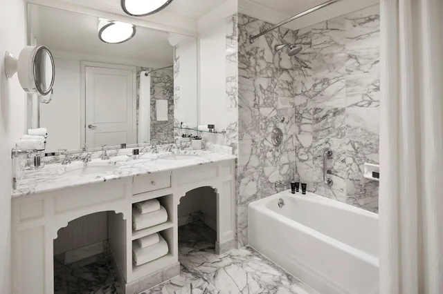 غرفة غراند بسرير مزدوج، The Ritz Carlton San Francisco 1/2