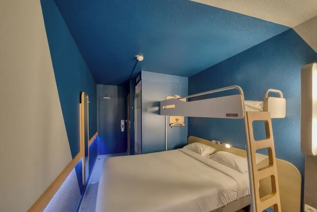 Room, Double Bed, Ibis Budget Gennevilliers Asnieres 3/6