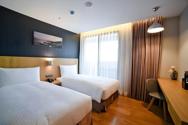 غرفة قياسية بسريرين منفصلين، Yidear Hotel 1/2