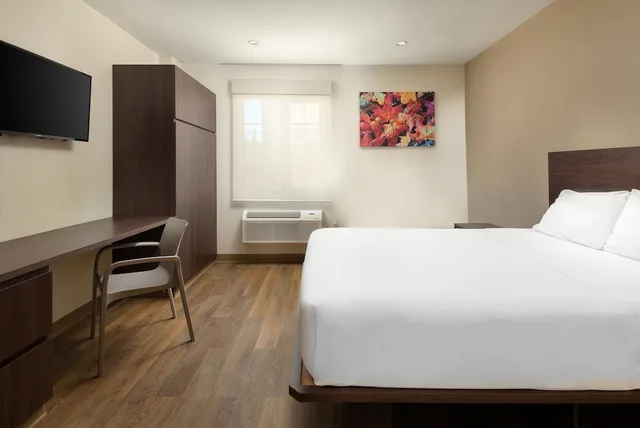 جناح بسرير كوين، Extended Suites Mexicali Catavina 3/10