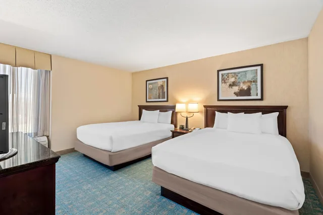 Upgrade, Efficiency, Suite, 2 Queen Beds, Accessible، Prado Hotel 2/3