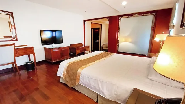 غرفة ديلوكس بسرير كينج، King Apos S Paradise Hotel 1/10