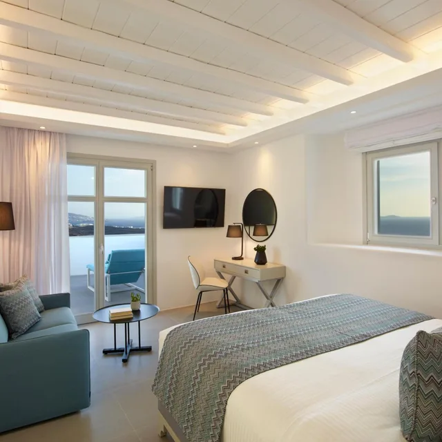 Junior Suite, Sea View, Outdoor Jetted Tub، Epic Blue Suites & Villas 2/6