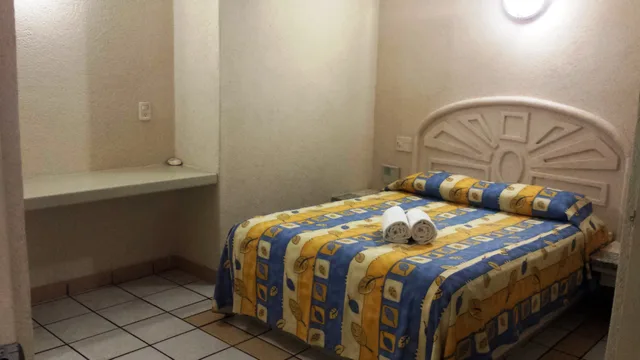 غرفة قياسية بسرير مزدوج، HOTEL ITTO ACAPULCO 1/4