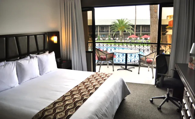 Superior, Double Bed, Balcony, Wyndham Costa Del Sol Trujillo 2/3