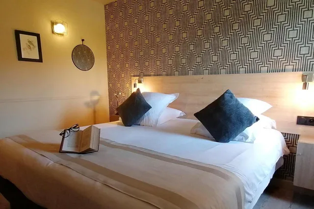 غرفة كومفورت بسرير مزدوج، HOTEL PLANTEVIN 1/2