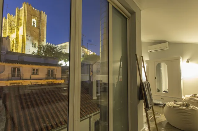 جناح عائلي بسرير مزدوج بإطلالة على المدينة مع أريكة، Emporium Lisbon Suites 7/8