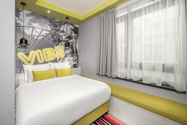 غرفة مريحة بسرير كوين، Mamaison Vibe hotel Downtown Budapest 1/4