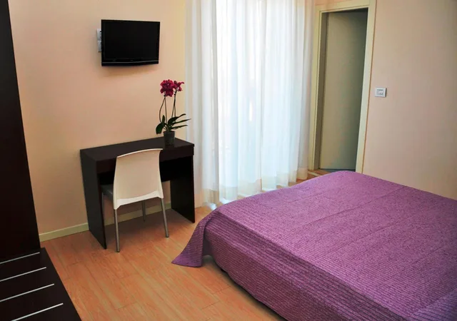 غرفة صغيرة مزدوجة، Hotel Lugano 6/10