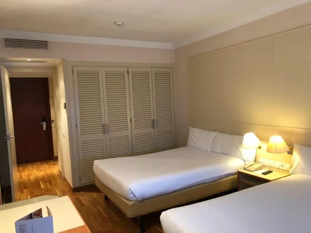 غرفة عائلية، Hotel Urpi 2/3
