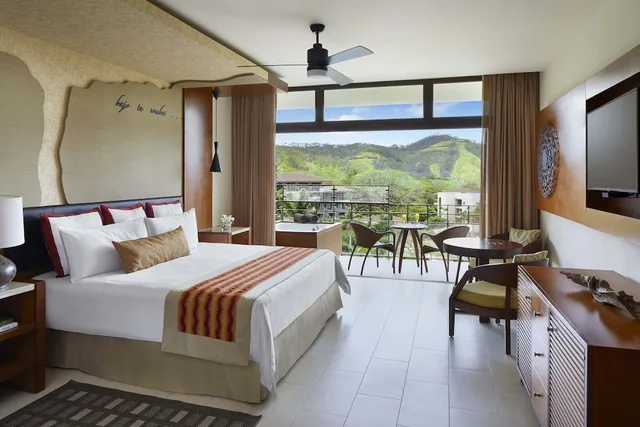 جناح جونيور بسرير كينج بإطلالة على المسبح، Dreams Las Mareas Costa Rica 1/2