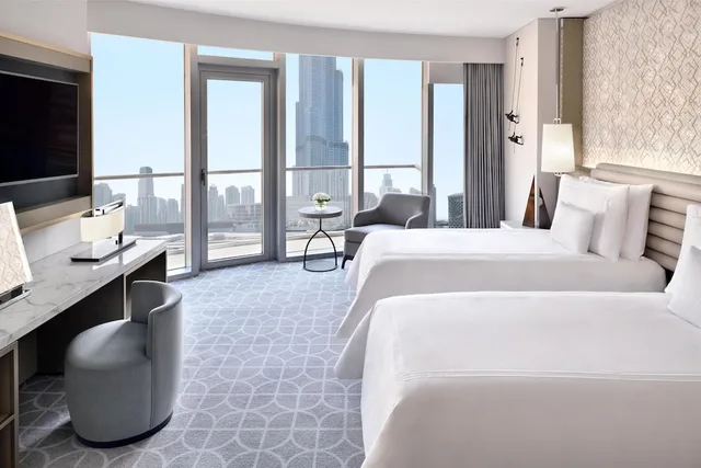 غرفة كلوب بريميير بسريرين منفصلين بإطلالة على المدينة، Kempinski Central Avenue Dubai 3/6