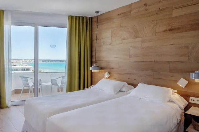 غرفة ثلاثية بشرفة بإطلالة جزئية على البحر، Hm Gran Fiesta 1/5