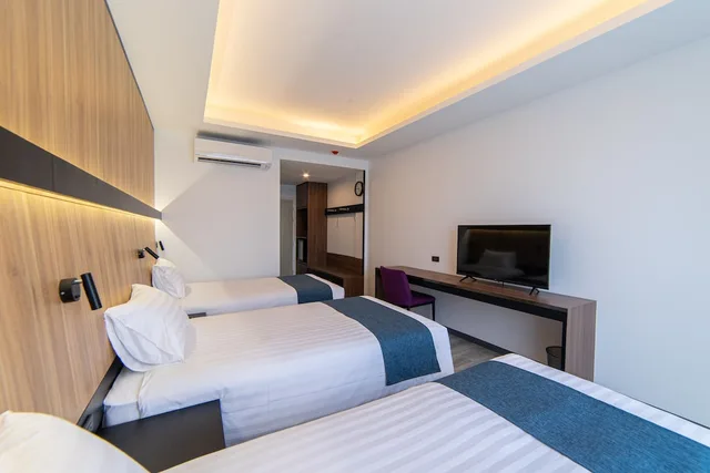 غرفة ديلوكس ثلاثية بثلاثة أسرّة، Gate43 airport hotel Bangkok (SHA Plus+) 4/7