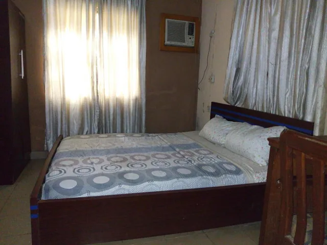 غرفة قياسية بسرير مزدوج، Holla-Jobi Guest House 1/1