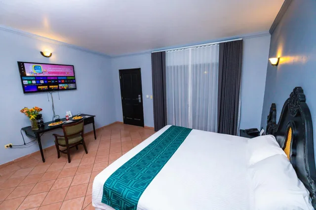 Standard, King Bed, InHouse Select Hacienda Tres Rios 9/10