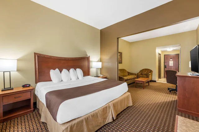 جناح بسرير كينج، Best Western Plus Grand Island Inn & Suites 1/4