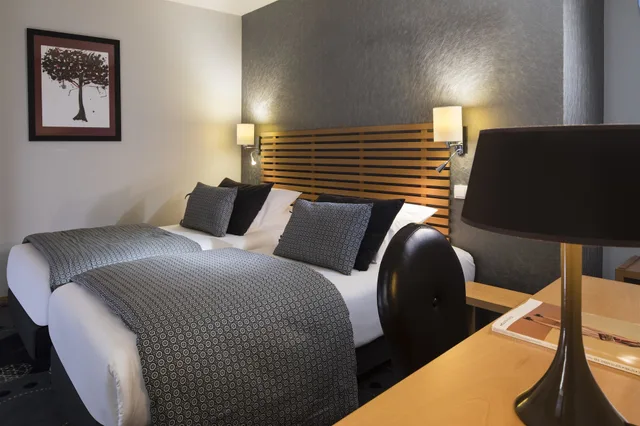 Classic, Queen Bed, Best Western Plus Hotel De La Regate 8/10