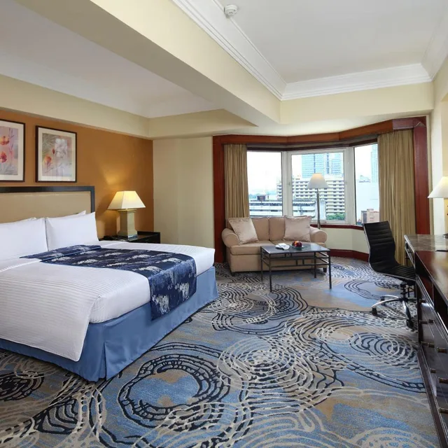 Deluxe Regency Non-smoking.، Diamond Hotel Philippines 3/5