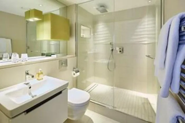 2 Bedrooms, Superior, Apartment, Double and Twin Beds, Urban View، Cheval Three Quays 7/10