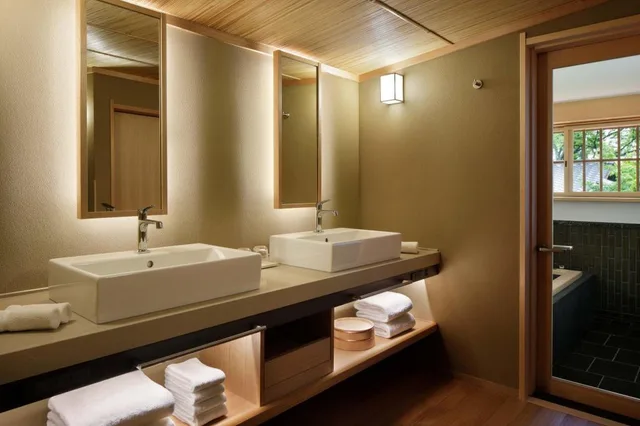Kasuien, Suite, King Bed, Club Lounge Access، Westin Miyako 5/5