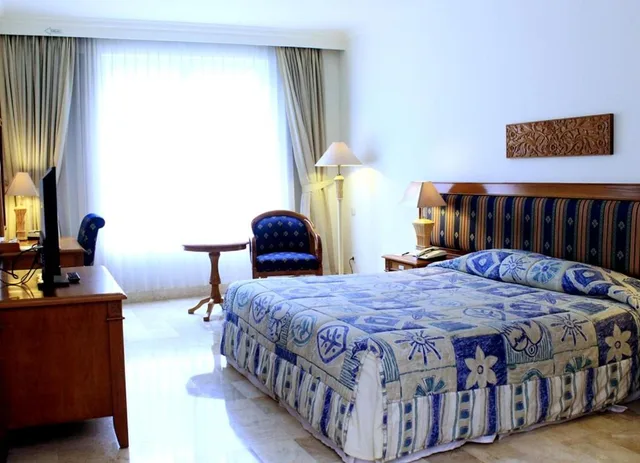 غرفة ديلوكس، Resor Tuban Tropis 1/2