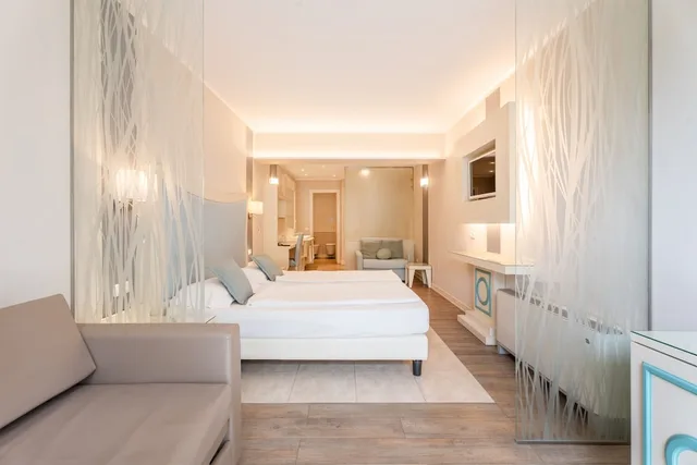 Junior, Twin Beds, Garden Area، Majestic Palace 1/4