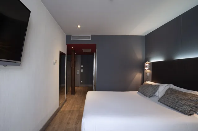 غرفة قياسية بسرير مزدوج، Petit Palace Plaza Espana 7/10