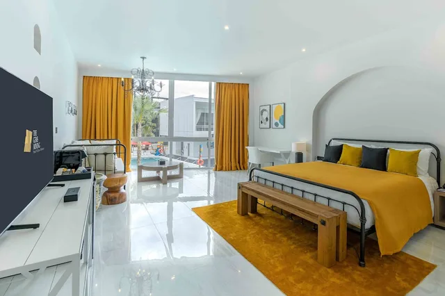 1 Bedroom, Platinum, King Bed, Pool View، The Gems Mining Pool Villas Pattaya 2/10