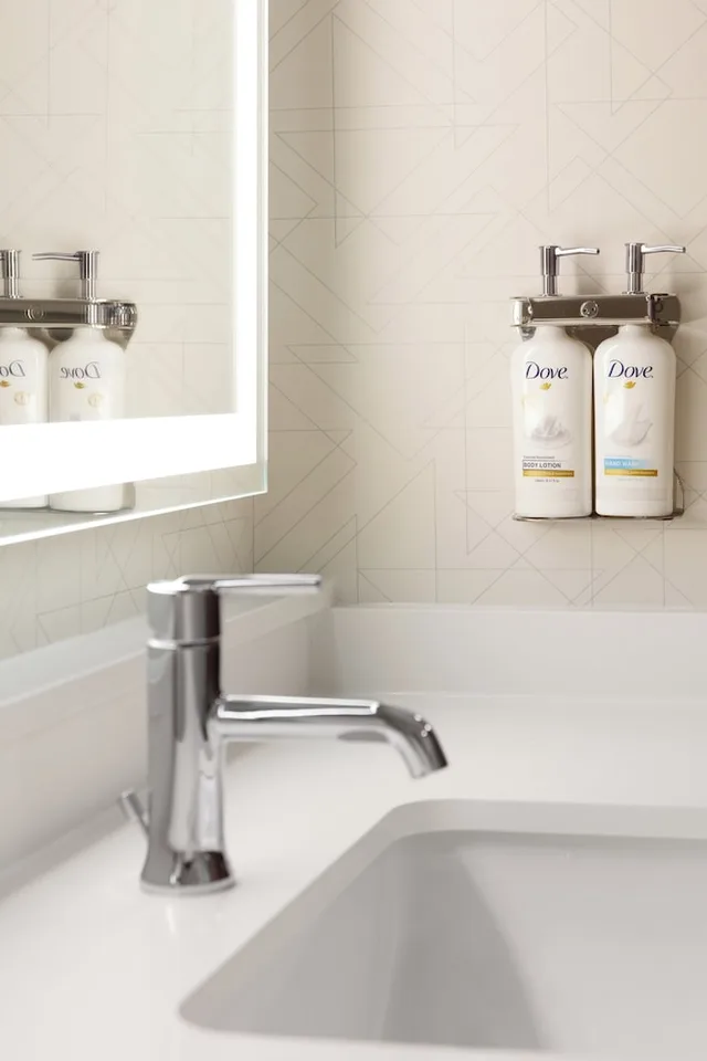 غرفة قياسية بسرير كينج، Holiday Inn Express Knoxville Downtown 4/5