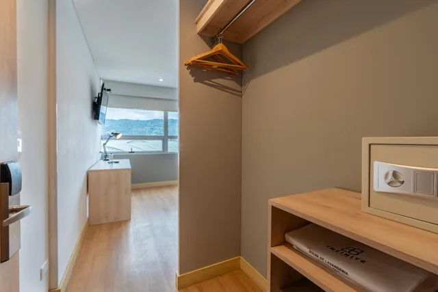 غرفة بريميوم بسرير مزدوج بإطلالة، Pop Art Hotel Y Centro De Convenciones 6/6