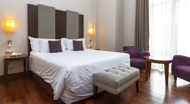 غرفة بريميوم بسرير مزدوج بشرفة، Hotel Urh Palacio de Oriol Formerly Nh Palacio de Oriol 2/6
