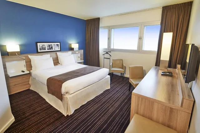 غرفة متصلة عائلية، Radisson Hotel Paris Le Bourget 2/8