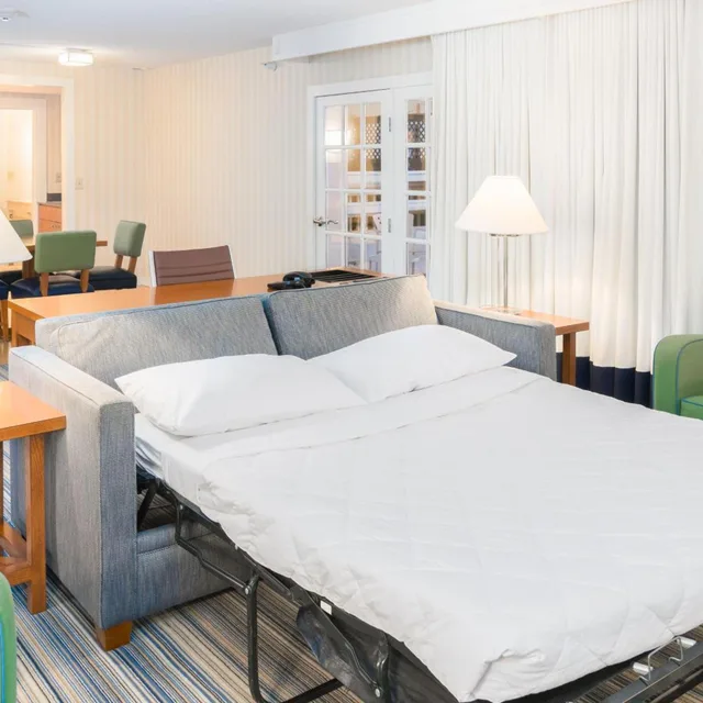 شقة بسرير كينج بغرفتي نوم، Four Points by Sheraton Eastham Cape Cod 4/10